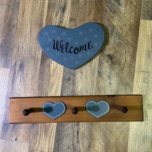 Gray Heart Welcome Wall Decor with Hooks